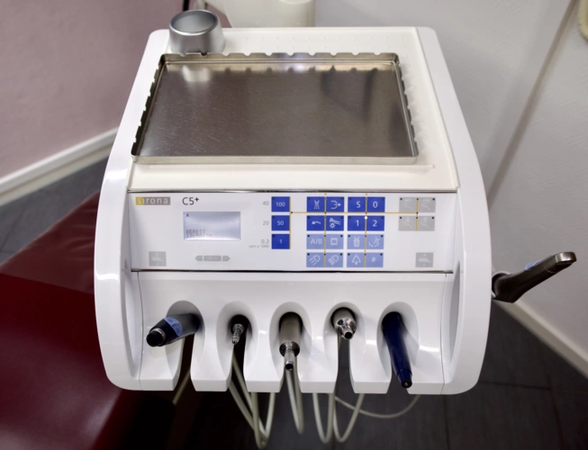 Sirona C5 Plus Arztelement
