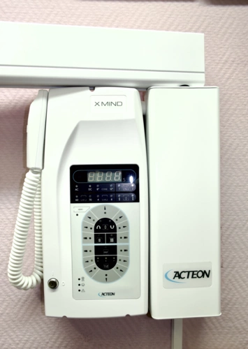 Kleinröntgen Acteon x-mind Behandlungszimmer 2