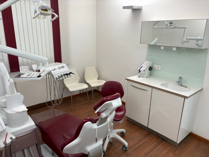 Behandlungszimmer 4